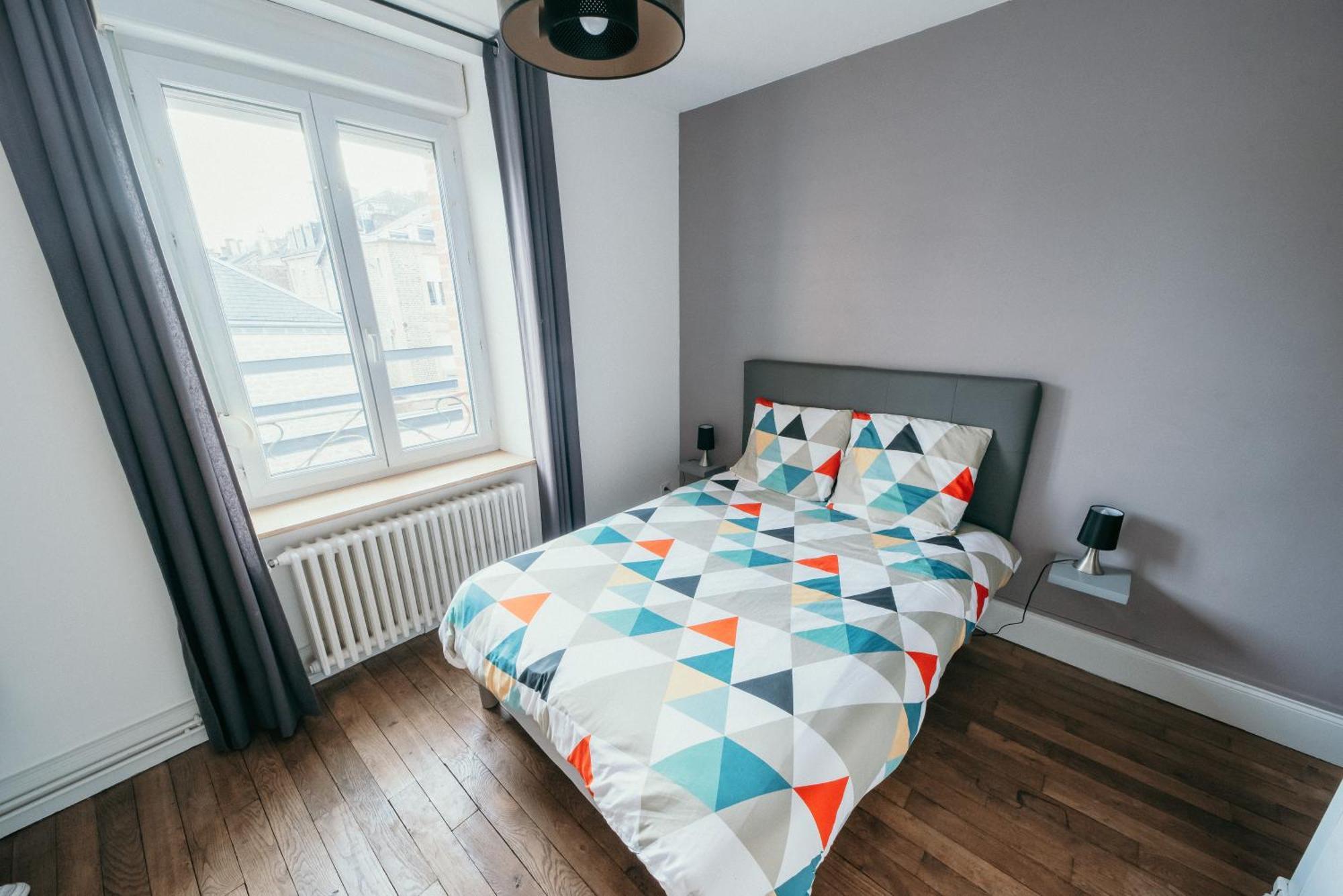 Appartement D'Alexandre Hyper Centre-Ville Charleville-Mezieres Ngoại thất bức ảnh